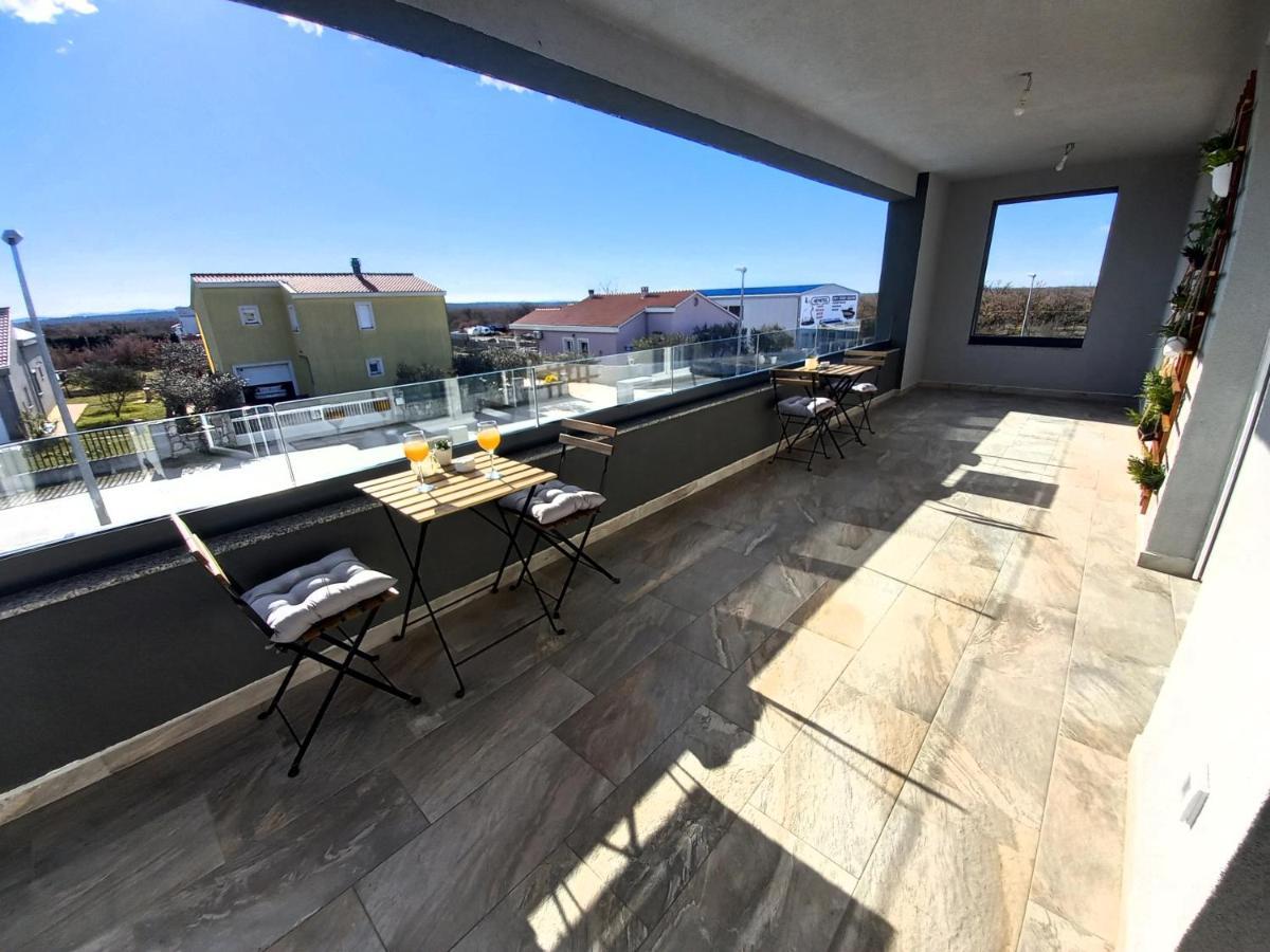 Villa Tia With Heated Pool & Jacuzzi Murvica  Eksteriør bilde
