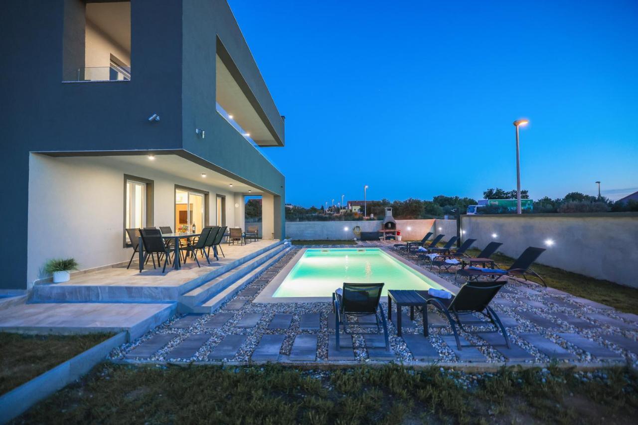 Villa Tia With Heated Pool & Jacuzzi Murvica  Eksteriør bilde