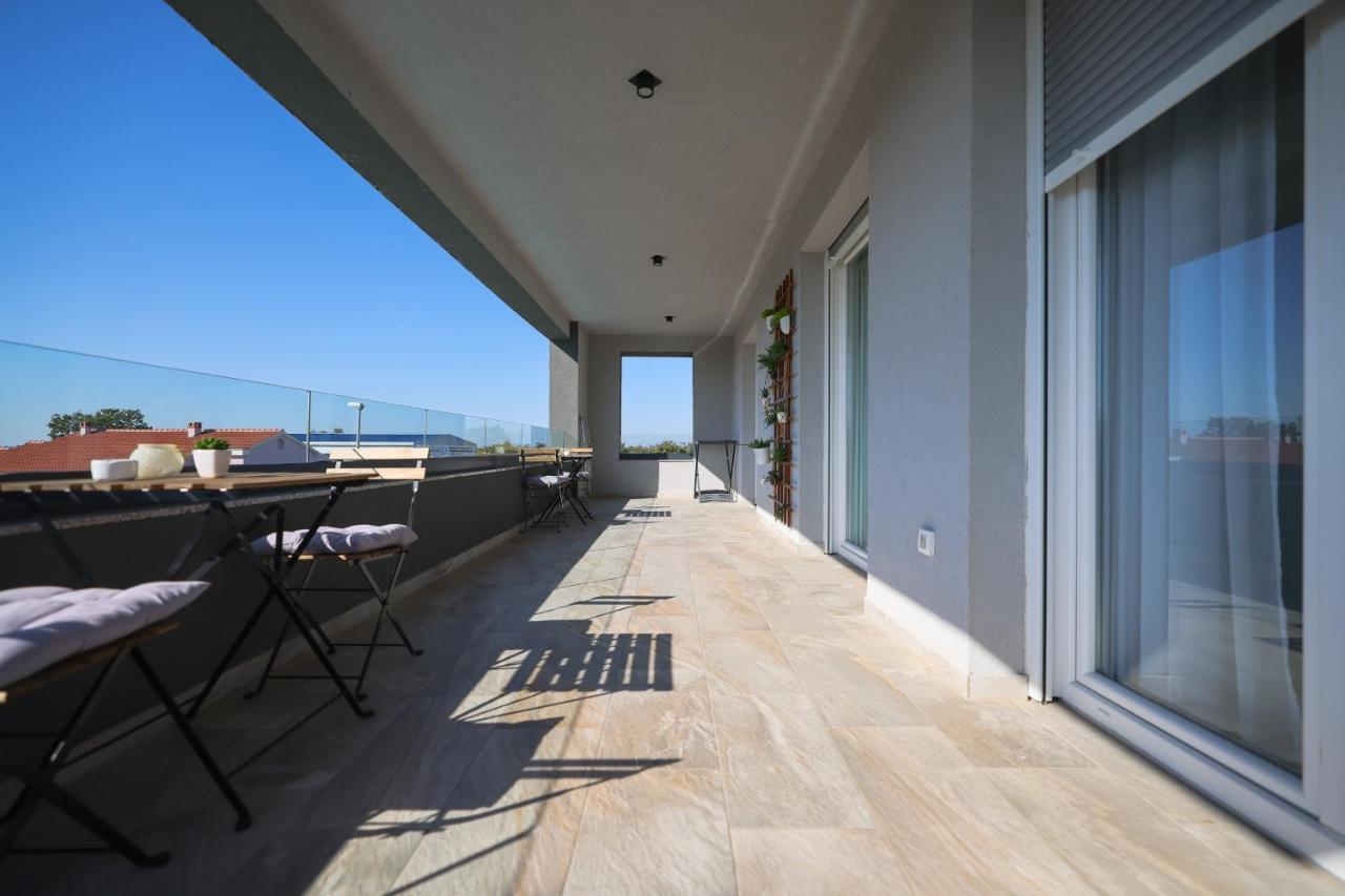 Villa Tia With Heated Pool & Jacuzzi Murvica  Eksteriør bilde