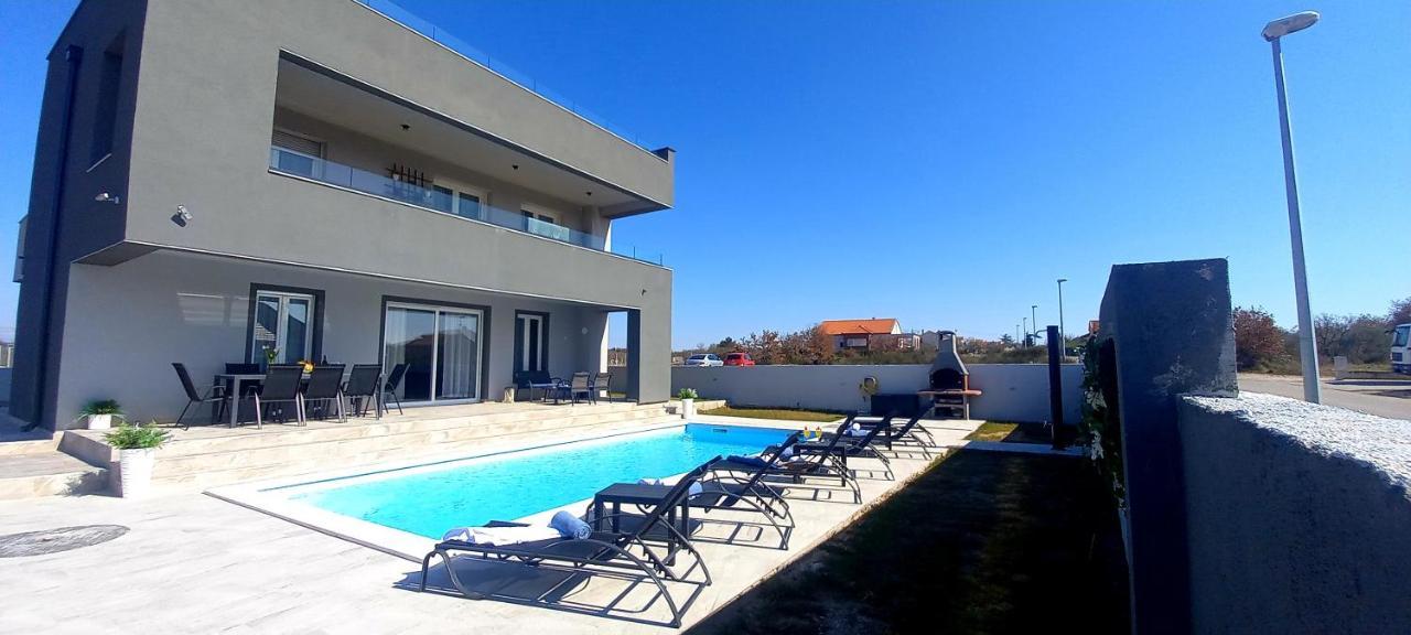 Villa Tia With Heated Pool & Jacuzzi Murvica  Eksteriør bilde
